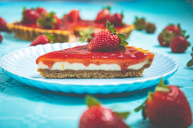 Fresh Berry Cheesecake slice dessert